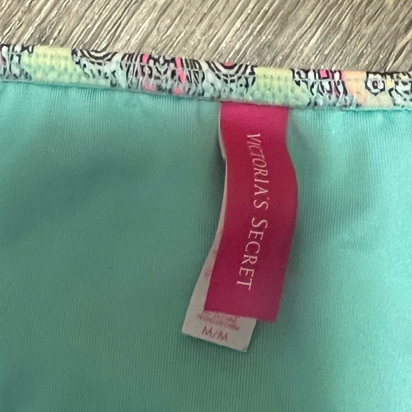 VS bikini 2/$60 - Picture 4 of 6